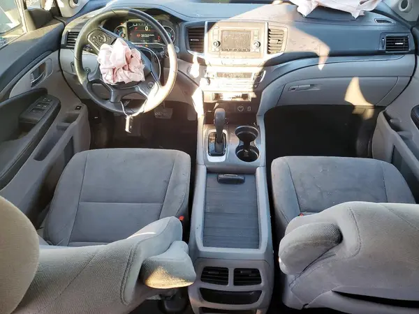 5FNYF6H16KB060161 2019 HONDA PILOT - Image 8