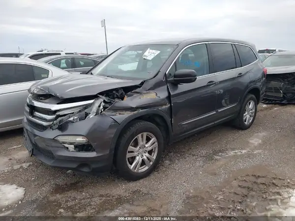 5FNYF6H17GB028178 2016 HONDA PILOT - Image 2