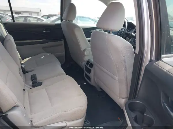 5FNYF6H17GB086601 2016 HONDA PILOT - Image 8