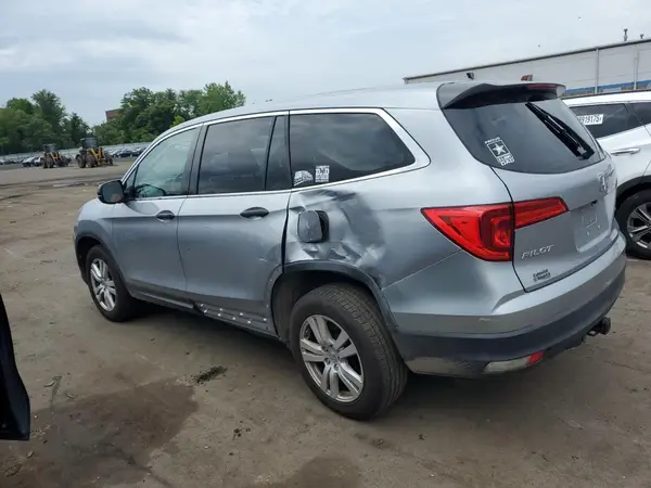 5FNYF6H17HB020731 2017 HONDA PILOT - Image 2
