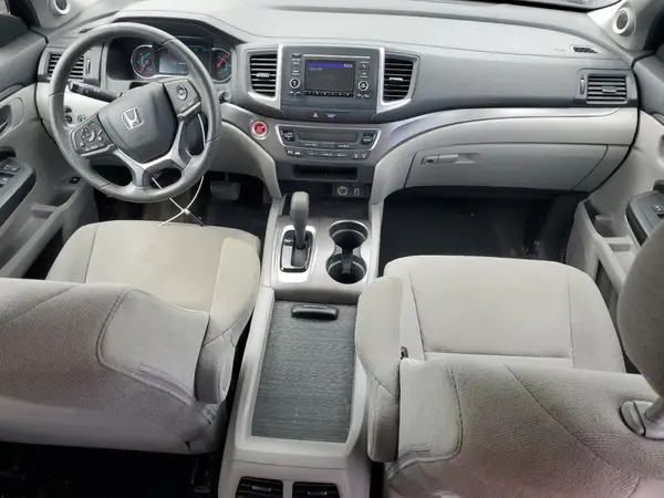5FNYF6H17KB021899 2019 HONDA PILOT - Image 8
