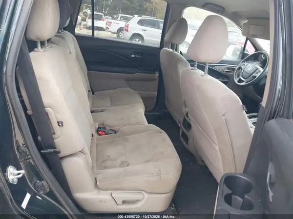 5FNYF6H18GB010742 2016 HONDA PILOT - Image 8