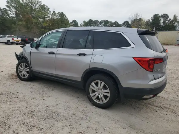 5FNYF6H18HB059876 2017 HONDA PILOT - Image 2