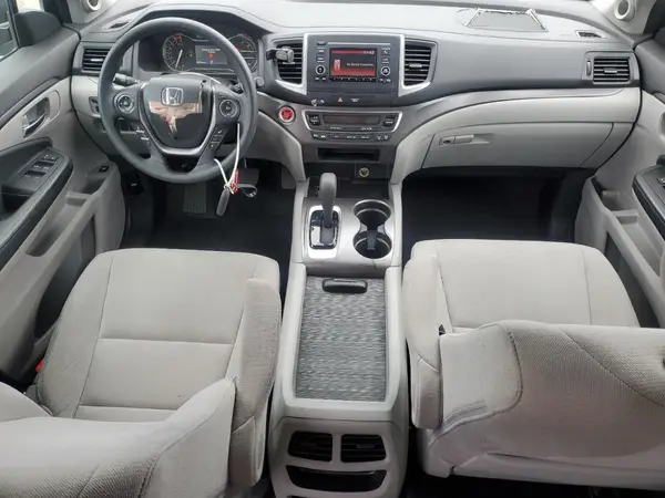 5FNYF6H18HB070005 2017 HONDA PILOT - Image 8
