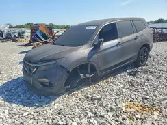 5FNYF6H18JB024924 2018 HONDA PILOT