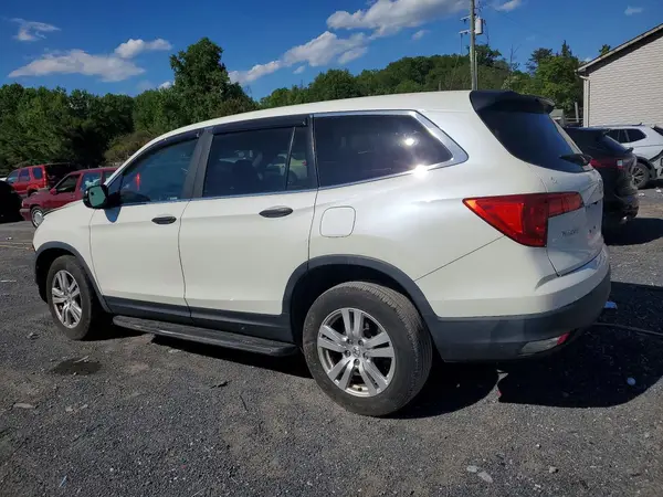 5FNYF6H18JB059463 2018 HONDA PILOT - Image 2