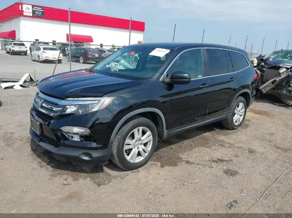 5FNYF6H18JB072567 2018 HONDA PILOT - Image 2
