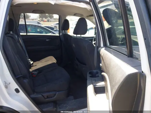 5FNYF6H18KB062784 2019 HONDA PILOT - Image 8