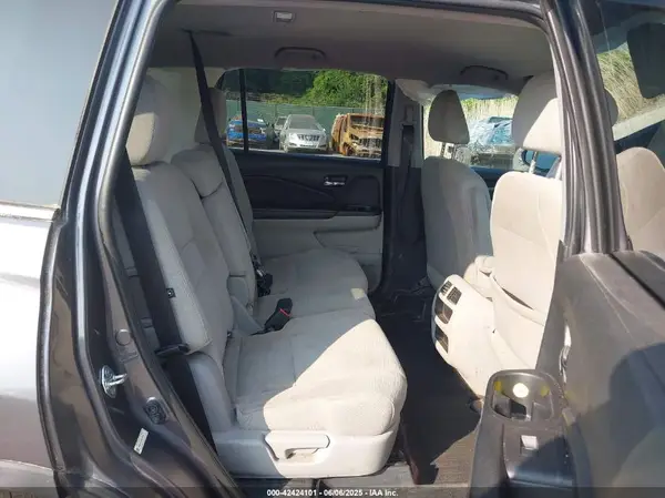 5FNYF6H19GB049338 2016 HONDA PILOT - Image 8