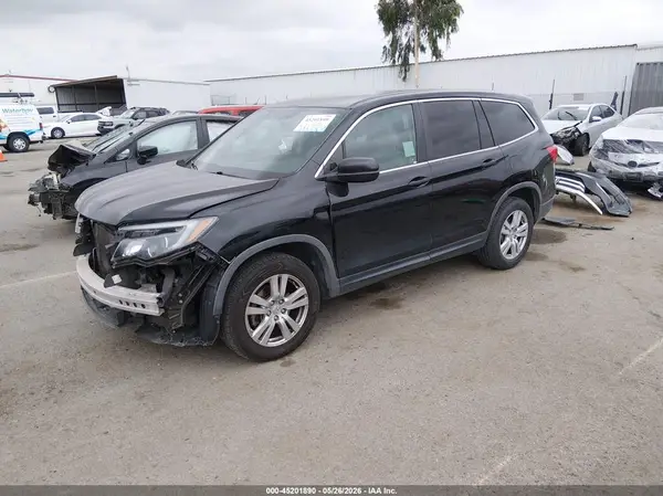 5FNYF6H19HB005163 2017 HONDA PILOT - Image 2
