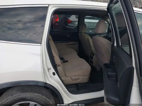 5FNYF6H19HB031214 2017 HONDA PILOT - Image 8