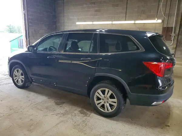 5FNYF6H19JB015780 2018 HONDA PILOT - Image 2
