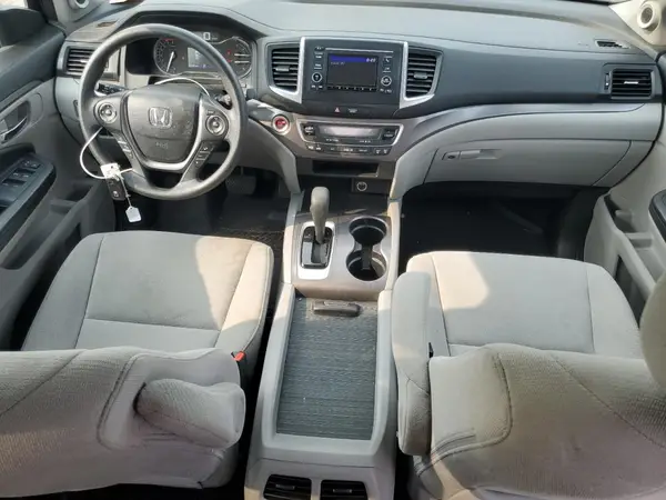 5FNYF6H19JB046821 2018 HONDA PILOT - Image 8