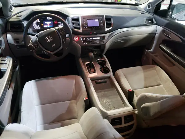 5FNYF6H19JB067233 2018 HONDA PILOT - Image 8