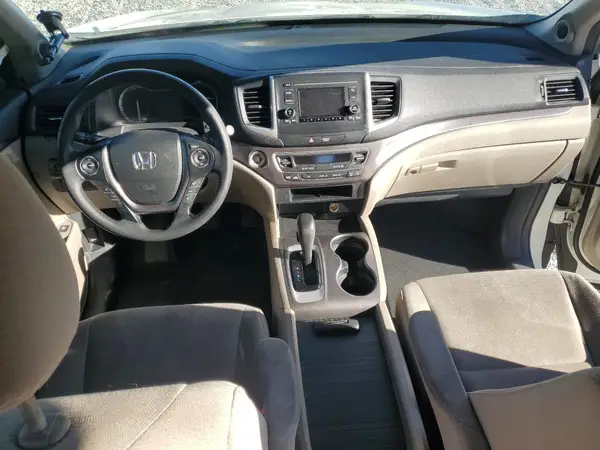 5FNYF6H1XGB045427 2016 HONDA PILOT - Image 8