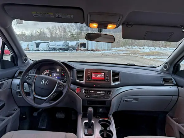 5FNYF6H1XGB086608 2016 HONDA PILOT - Image 8