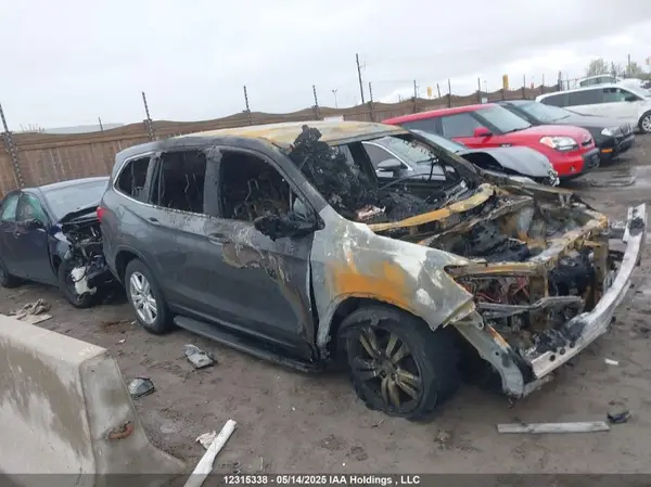 5FNYF6H1XGB505783 2016 HONDA PILOT - Image 1