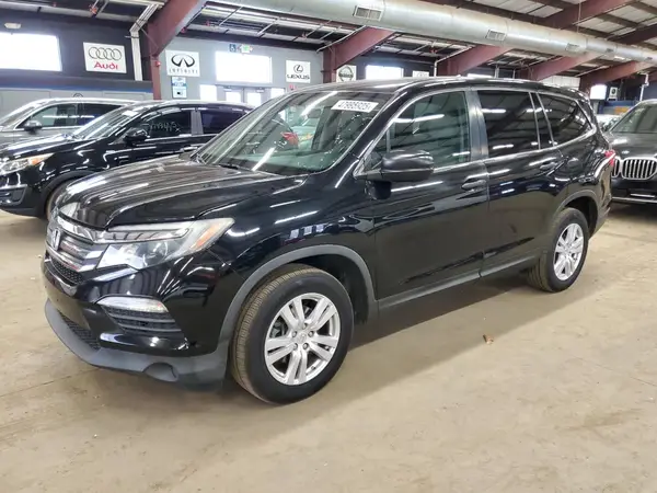 5FNYF6H1XHB020934 2017 HONDA PILOT - Image 1