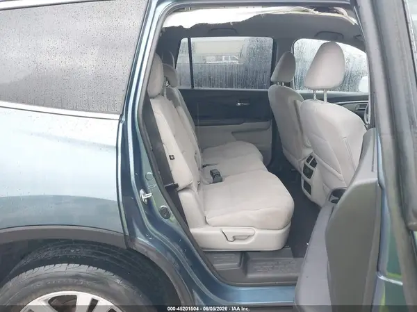 5FNYF6H1XHB021789 2017 HONDA PILOT - Image 8