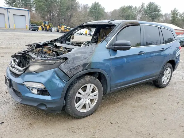 5FNYF6H1XJB023063 2018 HONDA PILOT - Image 1
