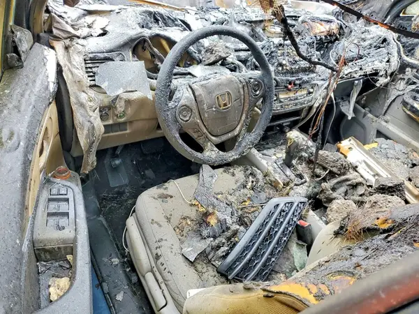 5FNYF6H1XJB023063 2018 HONDA PILOT - Image 8