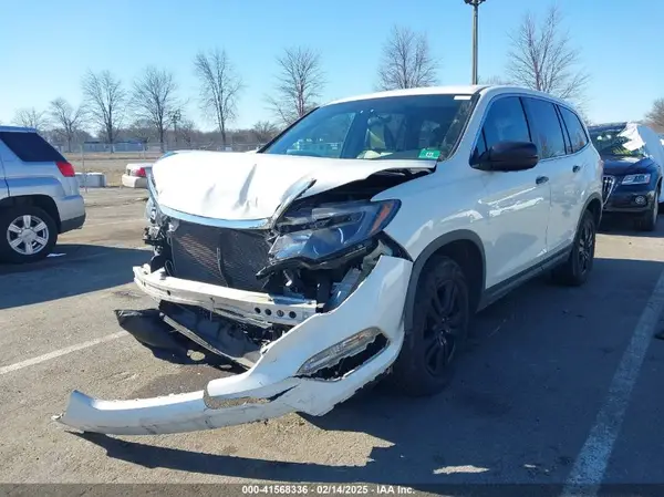 5FNYF6H1XJB052739 2018 HONDA PILOT - Image 2