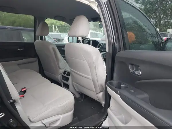 5FNYF6H1XKB048093 2019 HONDA PILOT - Image 8
