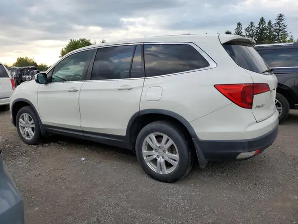 5FNYF6H20HB507620 2017 HONDA PILOT - Image 2