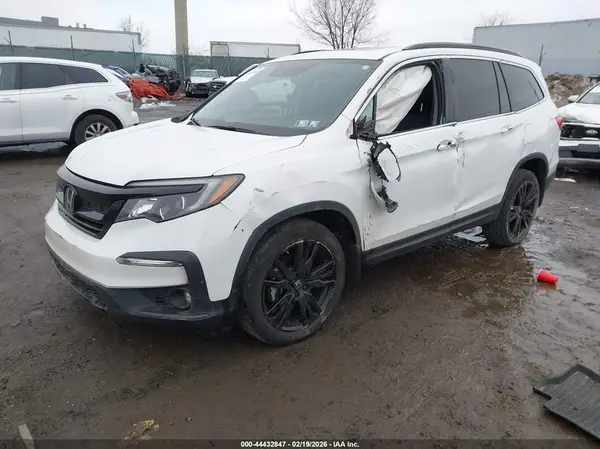 5FNYF6H20MB023912 2021 HONDA PILOT - Image 2