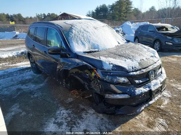 5FNYF6H20NB015763 2022 HONDA PILOT - Image 1