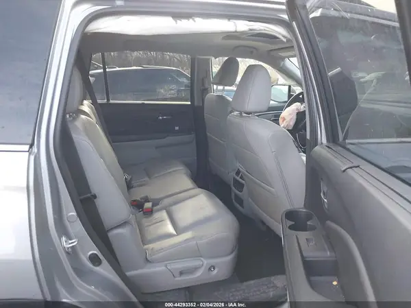 5FNYF6H21MB072732 2021 HONDA PILOT - Image 8