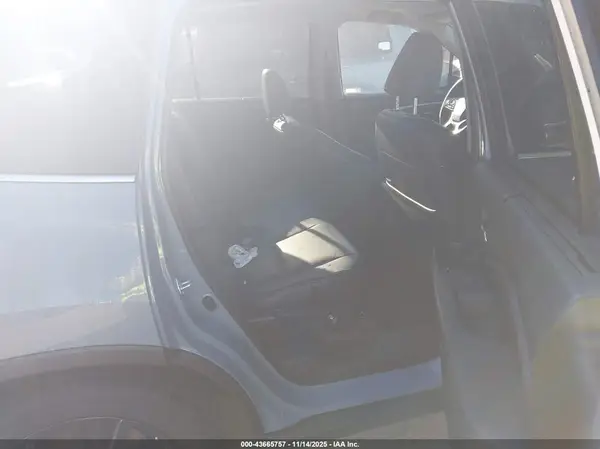 5FNYF6H22NB041622 2022 HONDA PILOT - Image 8