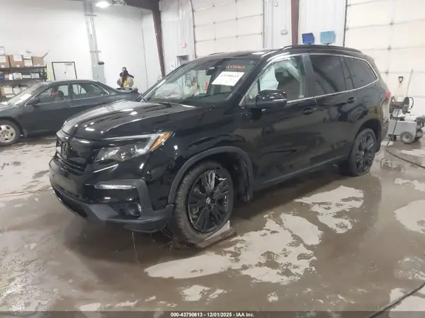 5FNYF6H23MB026447 2021 HONDA PILOT - Image 2