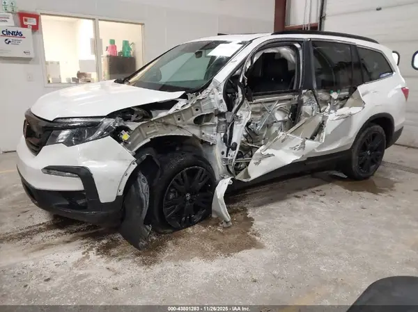 5FNYF6H23NB032217 2022 HONDA PILOT - Image 2