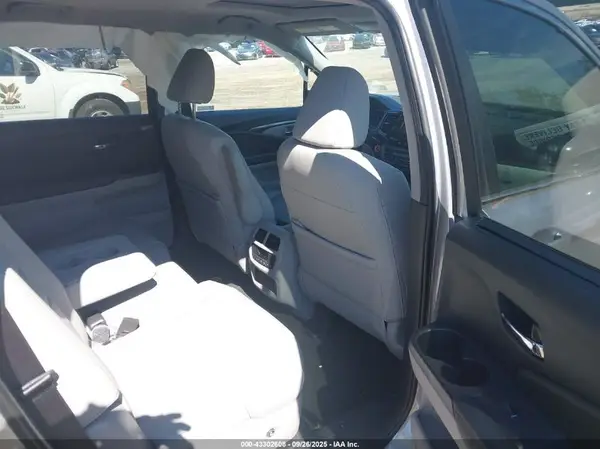5FNYF6H23NB068344 2022 HONDA PILOT - Image 8
