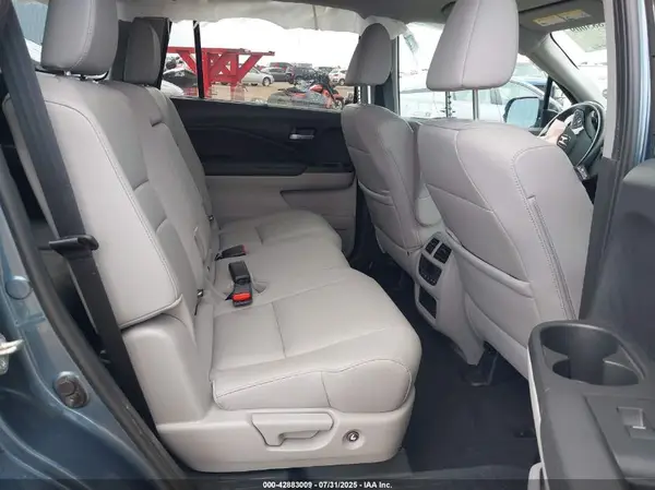 5FNYF6H24MB006918 2021 HONDA PILOT - Image 8