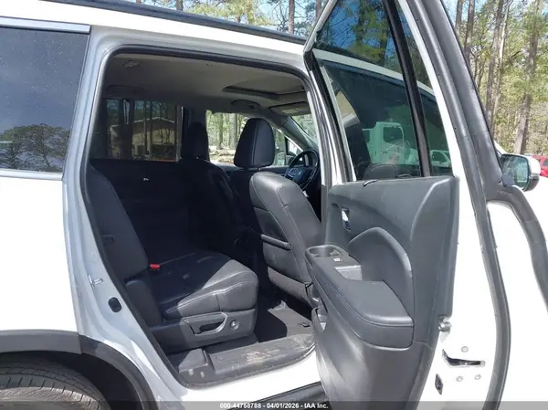 5FNYF6H25NB104387 2022 HONDA PILOT - Image 8
