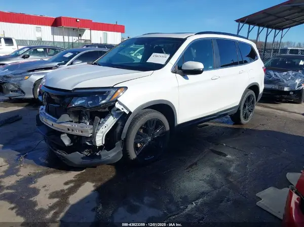 5FNYF6H26NB058360 2022 HONDA PILOT - Image 2