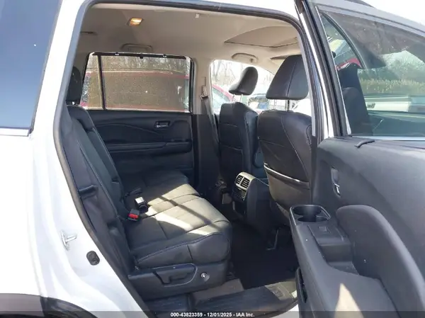 5FNYF6H26NB058360 2022 HONDA PILOT - Image 8