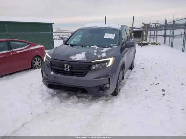 5FNYF6H27MB018576 2021 HONDA PILOT - Image 2