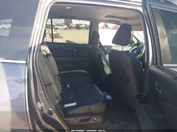 5FNYF6H27MB020845 2021 HONDA PILOT - Image 8