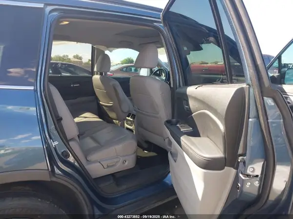 5FNYF6H27NB028574 2022 HONDA PILOT - Image 8
