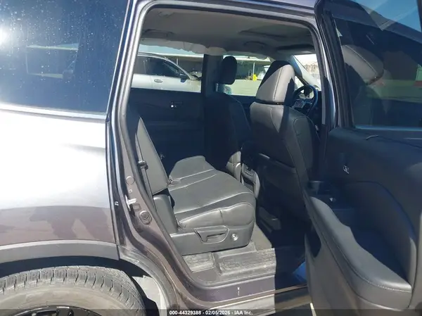 5FNYF6H28MB035306 2021 HONDA PILOT - Image 8