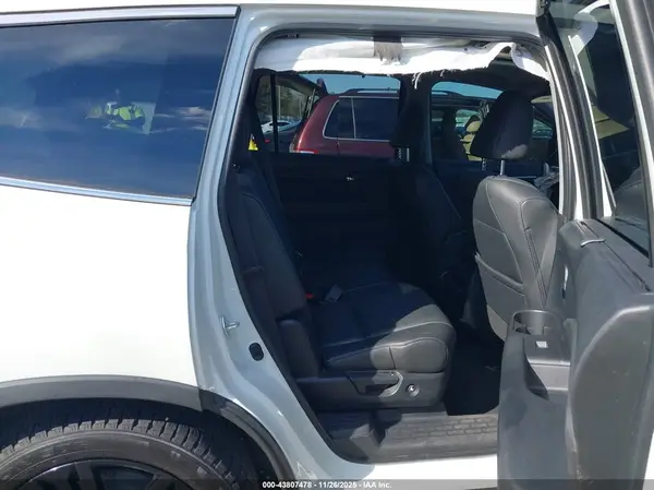 5FNYF6H28MB091777 2021 HONDA PILOT - Image 8