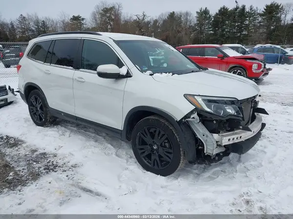 5FNYF6H28NB035727 2022 HONDA PILOT - Image 1