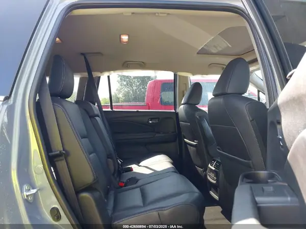5FNYF6H28NB049398 2022 HONDA PILOT - Image 8