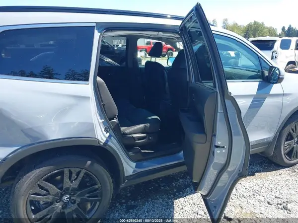 5FNYF6H28NB053015 2022 HONDA PILOT - Image 8