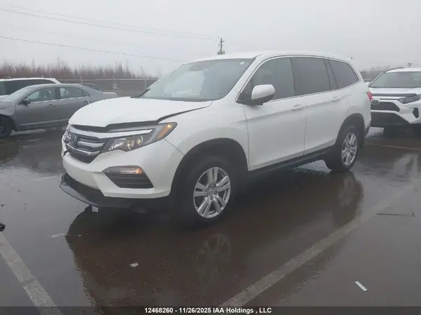 5FNYF6H29HB502416 2017 HONDA PILOT - Image 2