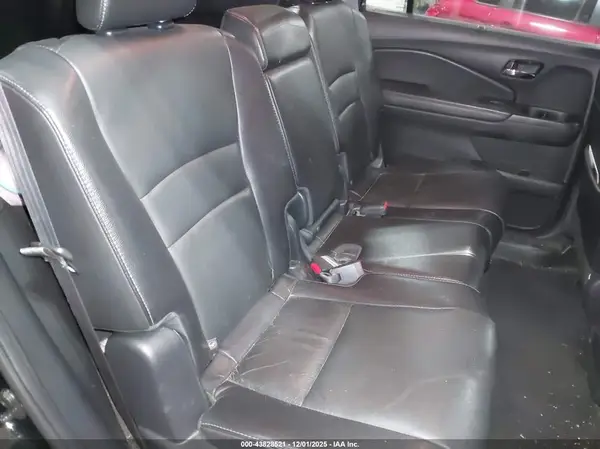 5FNYF6H29MB060568 2021 HONDA PILOT - Image 8
