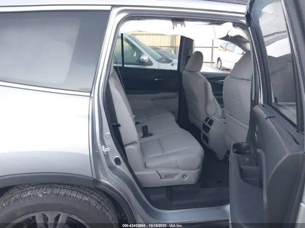 5FNYF6H29NB068347 2022 HONDA PILOT - Image 8